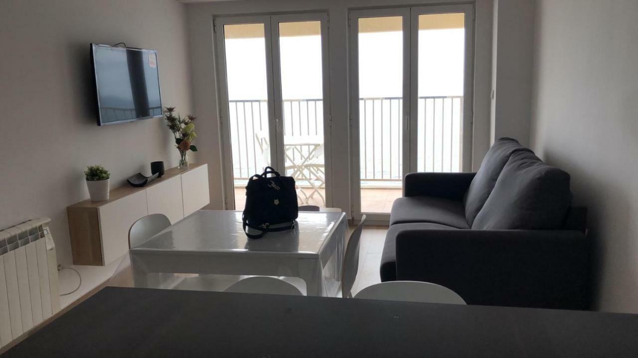 Apartamento En Primera Linia Vistas Al Mar Platja d'Aro Bagian luar foto